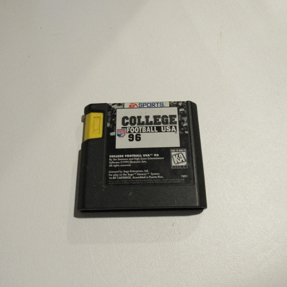 College Football USA 96 (Sega Genesis, 1995) Vintage Cartridge 1